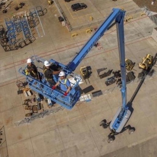 ¿Qué ocurre cuando una plataforma elevadora (PEMP) es sobrecargada?