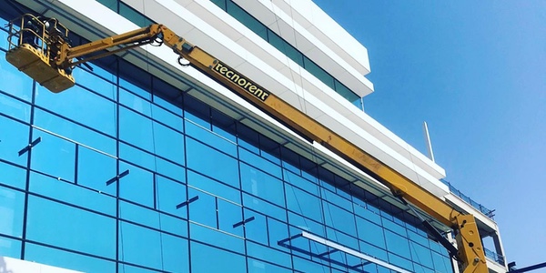 Visite nuestras Ofertas de maquinaria elevadora